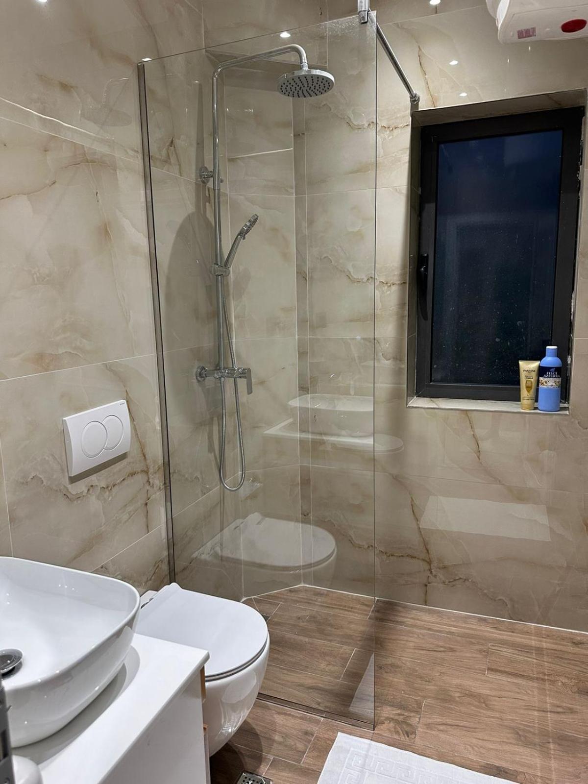 Home To Go Studio Apartament Тирана Экстерьер фото